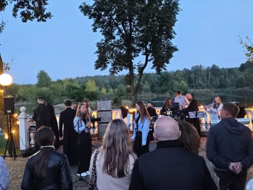 Zdjęcie 3 / 16